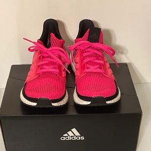Adidas UltraBoost 19 Running Shoes